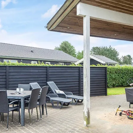 Holiday home 5 Star In *