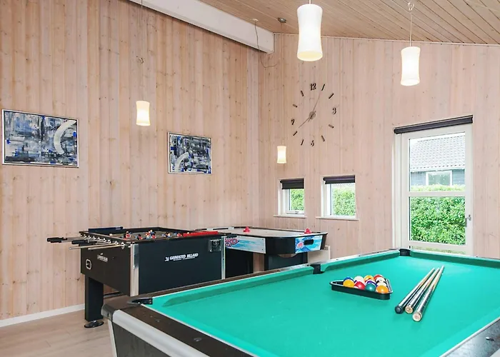 Semesterbostad 10 Person In Ansager-by Traum